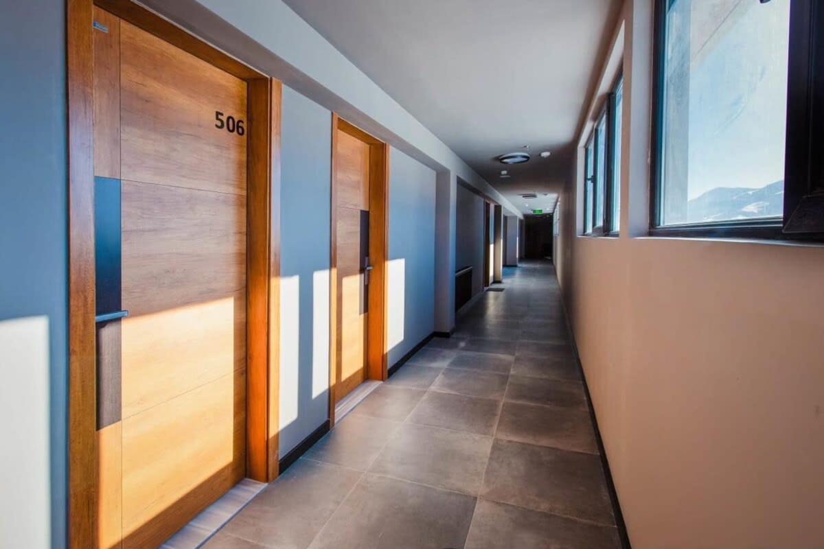 Super Stylish And Cozy 2 Bedroom 4Or6 People Apartment In Key Location In Marshall Gudauri Project Ski Resort Zewnętrze zdjęcie