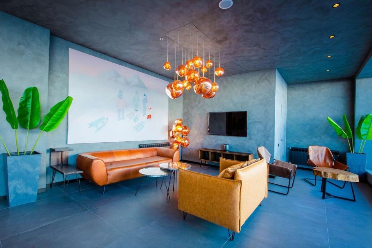 Super Stylish And Cozy 2 Bedroom 4Or6 People Apartment In Key Location In Marshall Gudauri Project Ski Resort Zewnętrze zdjęcie