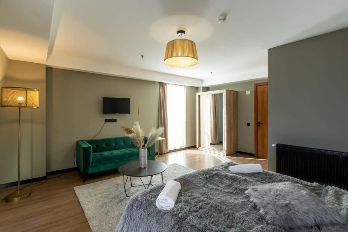 Super Stylish And Cozy 2 Bedroom 4Or6 People Apartment In Key Location In Marshall Gudauri Project Ski Resort Zewnętrze zdjęcie